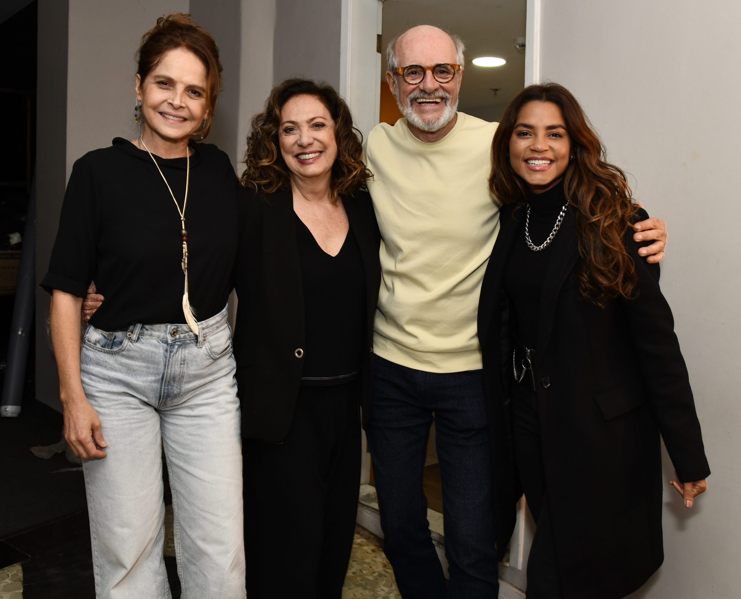 _DSC0666 - Drica Moraes , Eliane Giardini ,Marcos Caruso e Lucy Alves -INTIMIDADE INDECENTE - SET 2022
