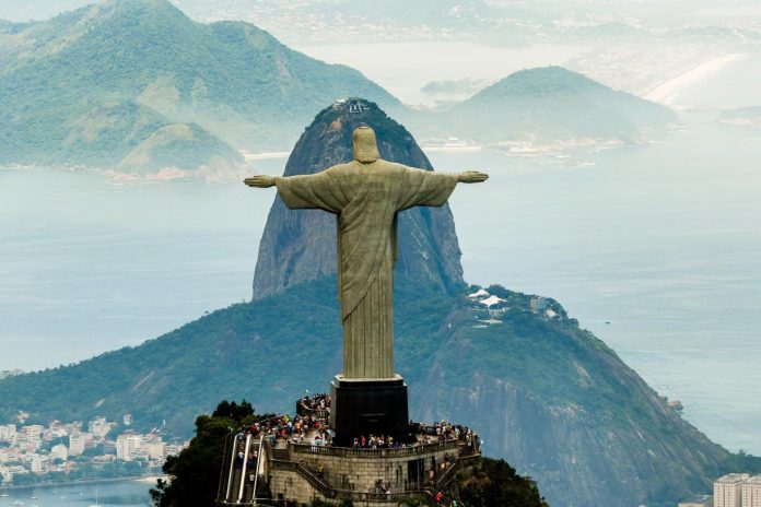 CristoRedentor-4-696x464.jpeg