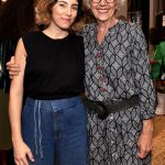 _DSC4394 - Julia Rezende e sua mãe Mariza Leão - SOCIEDADE DO MEDO - OUT 2022 - CG