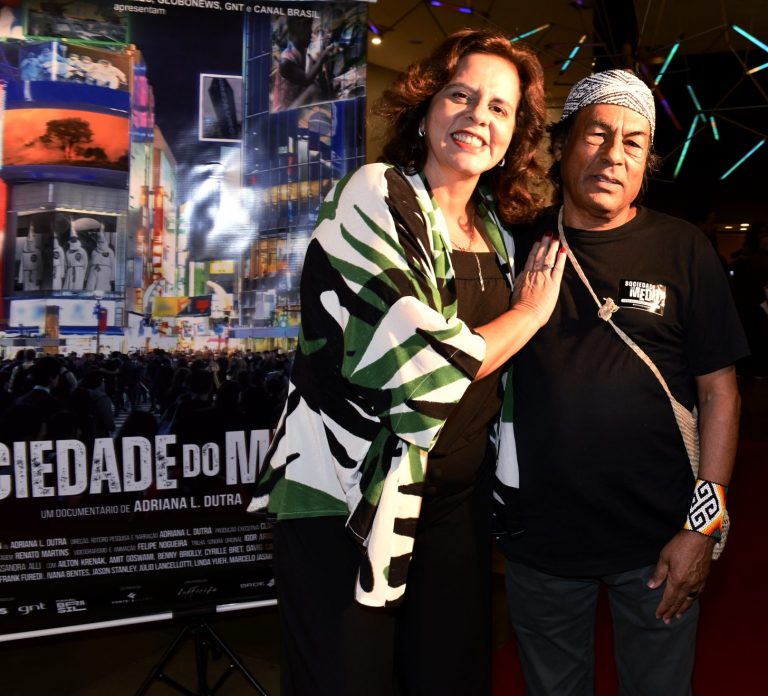 _DSC4414 - Adriana Dutra e Ailton Krenak - SOCIEDADE DO MEDO - OUT 2022 - CG