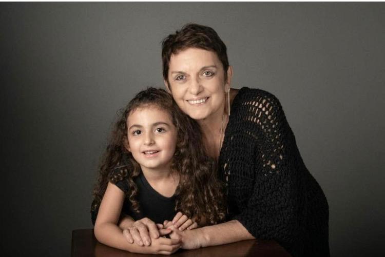 OdetteCastro_e_neta_AnaCatarina_Foto_Vinicius Mattos_Divulgação_