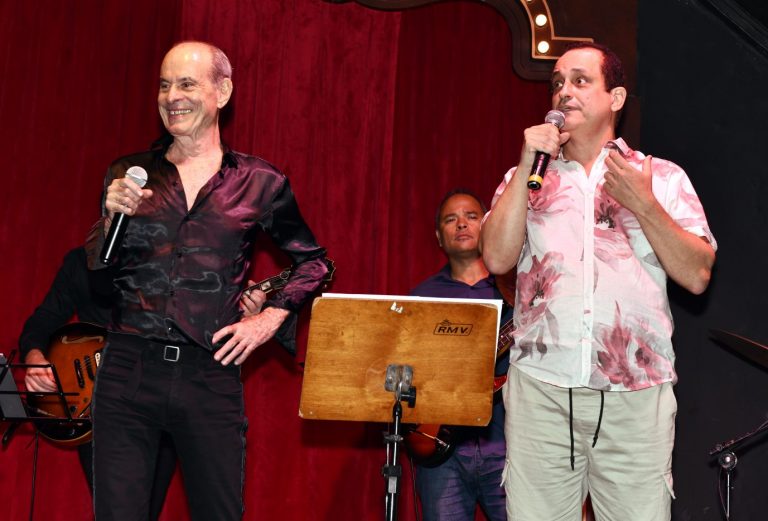 _DSC0909 - Ney Matogrosso e Rodrigo Faour - Livro RODRIGO FAOUR - Nov 2022