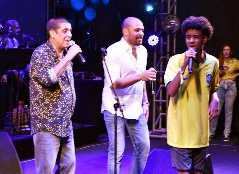 _DSC2188 - Zeca Pagodinho , Diogo Nogueira e Davi Nogueira - ENERGIA PARA TORCER - NOV 2022 - CG