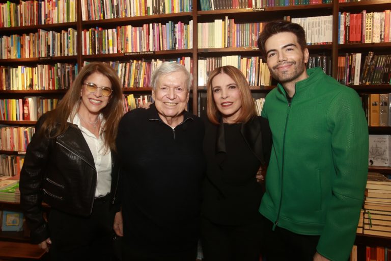 Lou, Boni, Liege Monteiro e Luiz Fernado Coutinho-IMG_0592-2