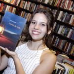 _MG_6210-O escritor e juiz aposentado Jairo Carmo lançou, na noite da última sexta-feira (25), "Depois de tudo" (7 Letras), seu novo livro de contos.