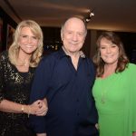 João Elísio Ferraz de Campo entre suas filhas Paula Ferraz e Carol Bolduan