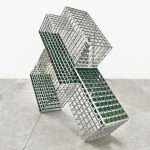 Ascânio MMM - Prisma 12, 260x308x65cm, Alumínio, 2023