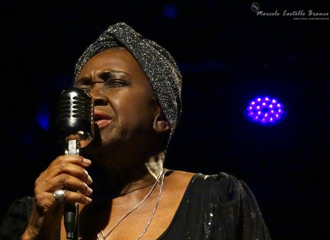 Aurea Martins