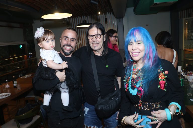 Yolanda, Krishna, Pepeu e Baby