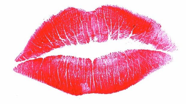 037821e330d21178ce94f1b5261c122d--lip-products-hot-lips