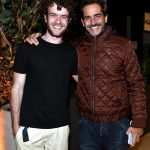 _DSC8608 Vitor Thiré e o diretor Vinicius Coimbra - AGO 2023 - CG