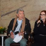 O fotógrado Evandro Teixeira ao lado de Suely Voltarelli, presidente do CCBB-RJ