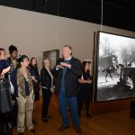 Visita guiada com o curador Sergio Burgi.