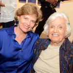 Claudia Castro Barbosa e Nelly Guimarães