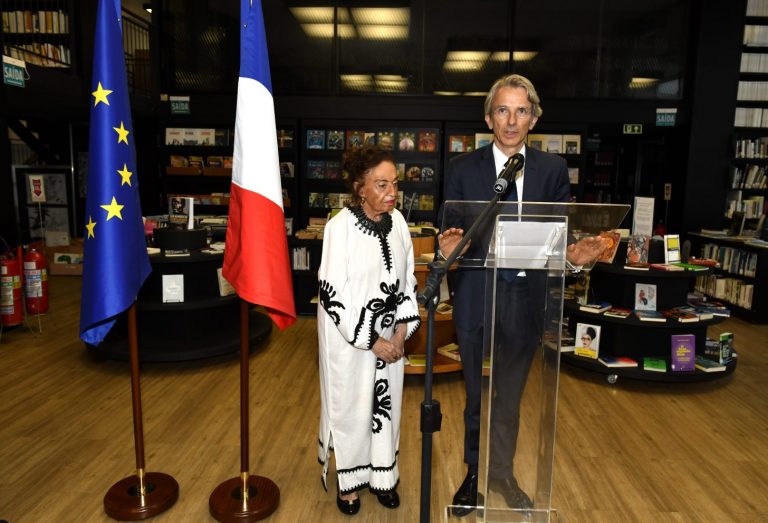 Myrian Dauelsberg e o embaixador Emmanuel Lenain