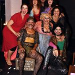 Leandra Leal com o Grupo Galpão