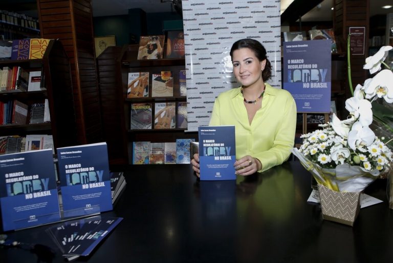 Luiza Lucas Bruxellas