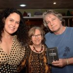 Mirian de Carvalho entre o casal Marcela Giannini e Sady Bianchin