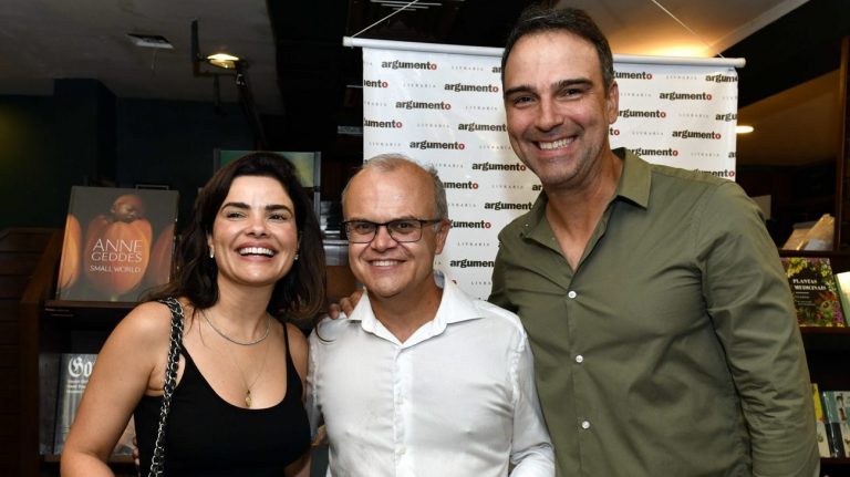 Vanessa Giácomo, Pedro Paulo Salles Cristofaro e Tadeu Schmidt