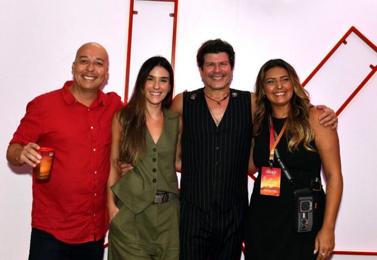 Isabella Pinheiro, Paulo Ricardo e Andrea Mecenas