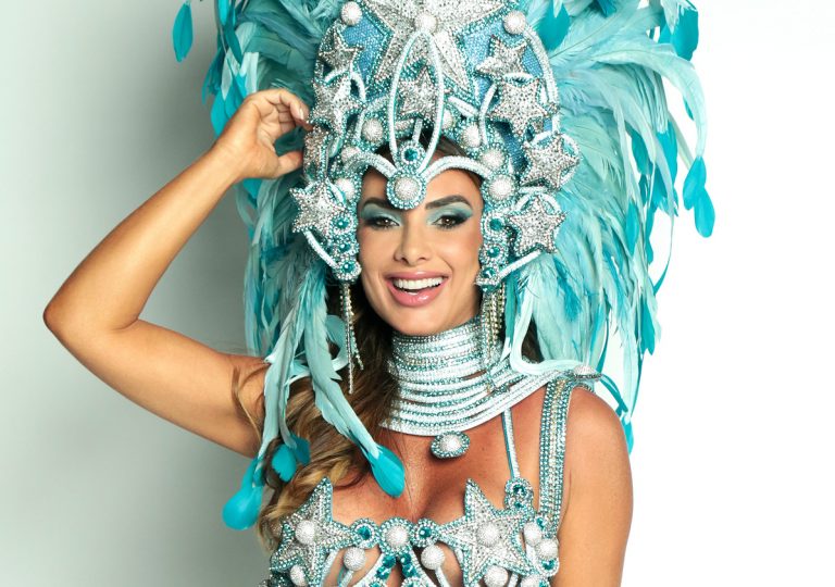 Nicole Bahls retorna como embaixadora do Camarote MAR pelo terceiro ano consecutivo