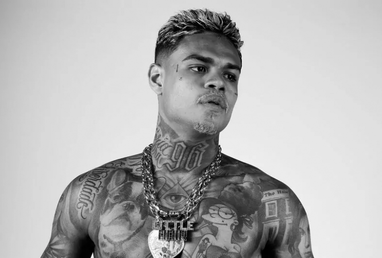 MC Cabelinho comemora aniversário com show na Rioarena