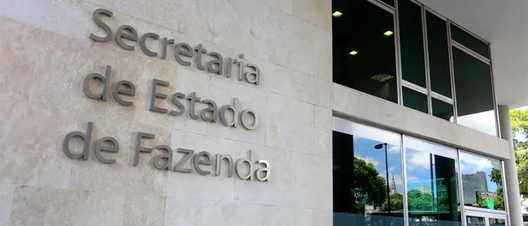 12274869f-7ff6-4eb6-916b-81c5ed3e8f06