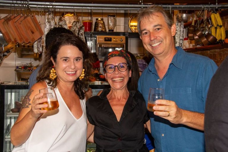 Ana Bueno, Anna Barreto e Casé