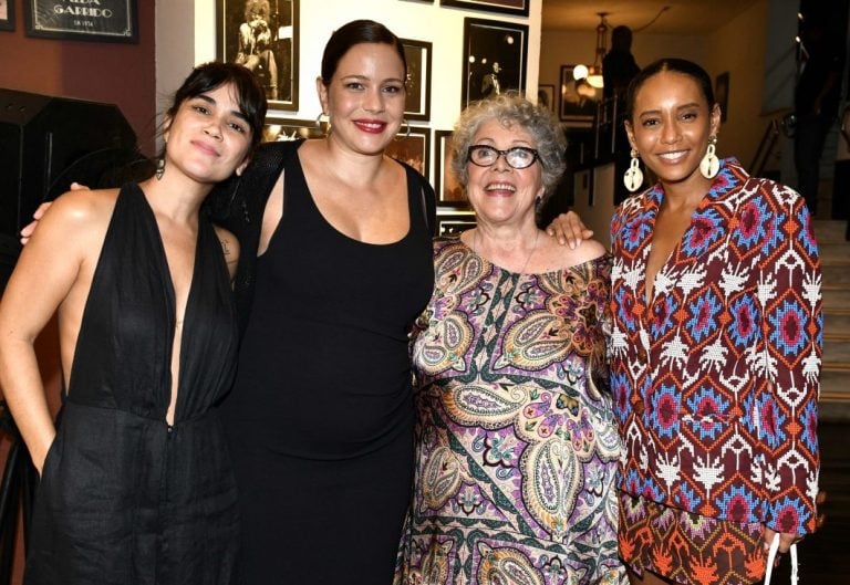 01-Luana-Carvalho-Leandra-e-Angela-Leal-e-Thais-Araújo-90-Anos-Teatro-Rival-Petrobrás-MARÇO-2024-CG-768x529