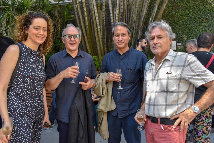 Ana Holck, Yve-Alan Bois e Paul Galvez ,Paulo Venâncio