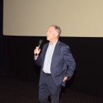 O anfitrião Steve Solot