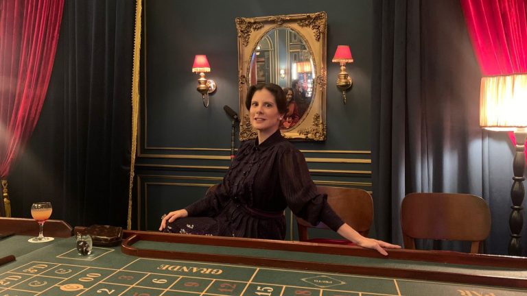 No cenário do cassino na novela "Além da Ilusão", na Rede Globo