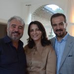 O casal José Ronaldo da Costa e Vanessa Barini com Sergio Chamone