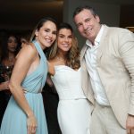 Cinthia Monnerat entre Wanda Grandi e Wilson Barcellos