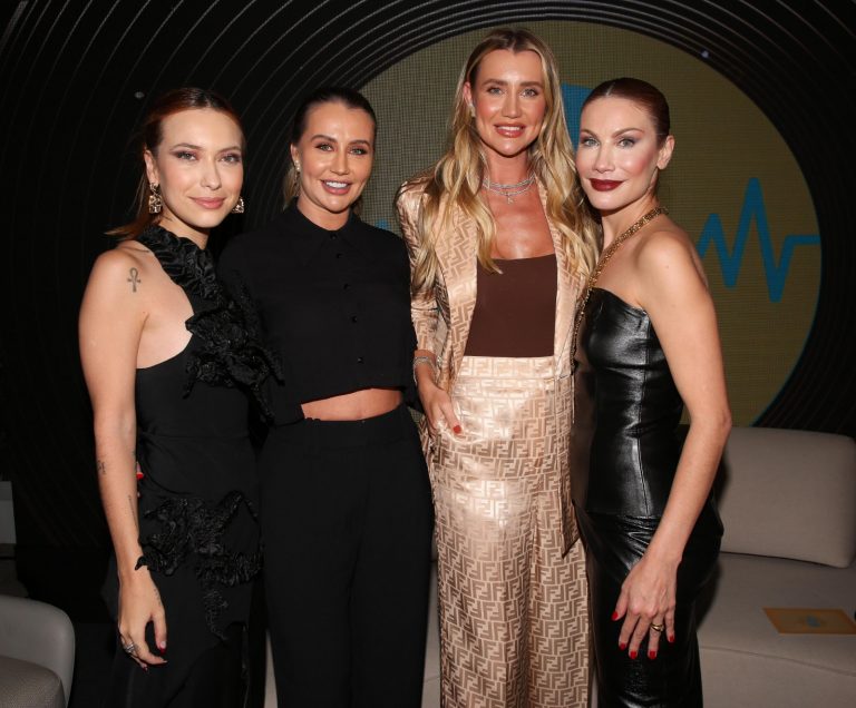 Bebel Rendeiro, Duda Siebert, Ana Paula Siebert e Scheila Santos