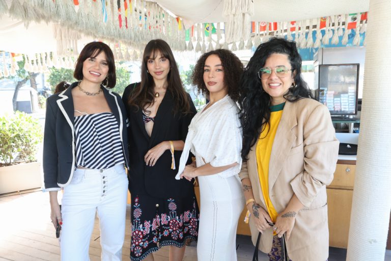 Vanessa, Janiellen Lopez, Bruna Caixeiro e Rose Alves