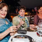 A baronesa Lúcia Itapary, que veio a Brasília especialmente para o casamento, com Marlene Galeazzi e Carminha Antony