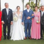 Os noivos com seus respectivos pais, Jutahy Magalhães e Jacqueline, Sérgio Maurício Marques e Sheyla