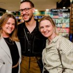 Isa Rezende, João Magnanim  e Camila Borowsky