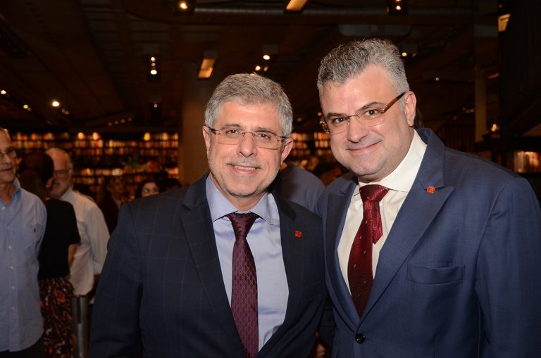 Sydnei Sanches (Presidente IAB) e José Enrique Teixeira Reinoso