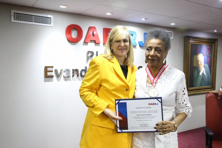 entrega_medalha_evandro_lins_silva_28