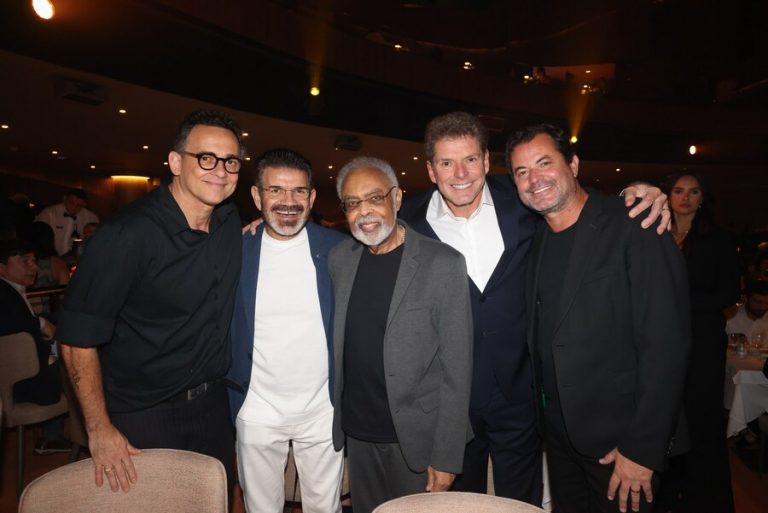 048A6058-Maneco Quindere, Abel Gomes, Gilberto Gil, Alexandre Accioly e Miguel Pinto Guimarães