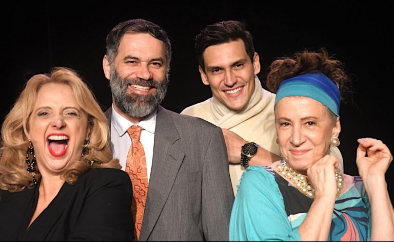 Mostra a Tua Cara: Tragicomédia de Rogério Corrêa estreia no Teatro Firjan Sesi