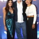 CH0A1436-o Diretor Marcelo Gomes entre as atrizes Wafa'a Celine Halawi e Rosa Peixoto