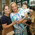 Maria Claudia, Claudia Simões e seu netinho Ricardo