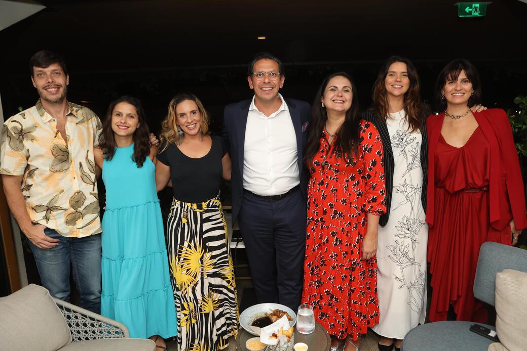 Tavinho, Duda, Maírah, Netto Moreira, Alessandra Carneiro, Jeannine e Alessandra