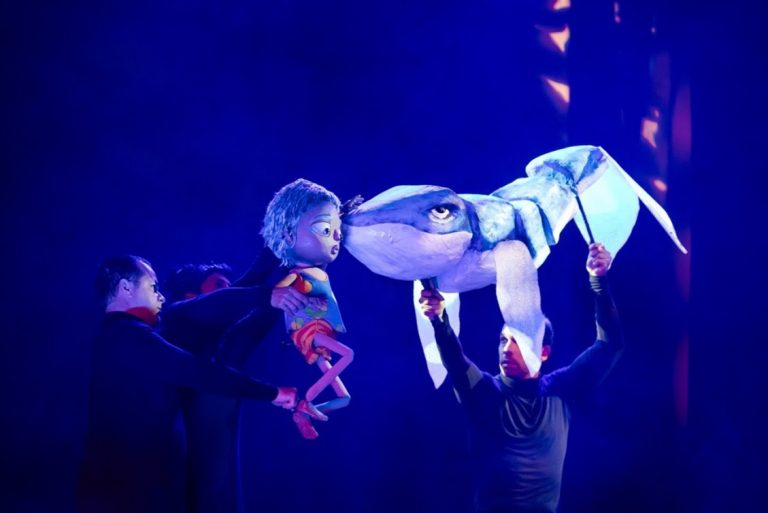 “Azul” retorna ao Centro Cultural Banco do Brasil Rio de Janeiro