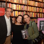 Claudio e Adriana Domenico cercando Helena Marinho