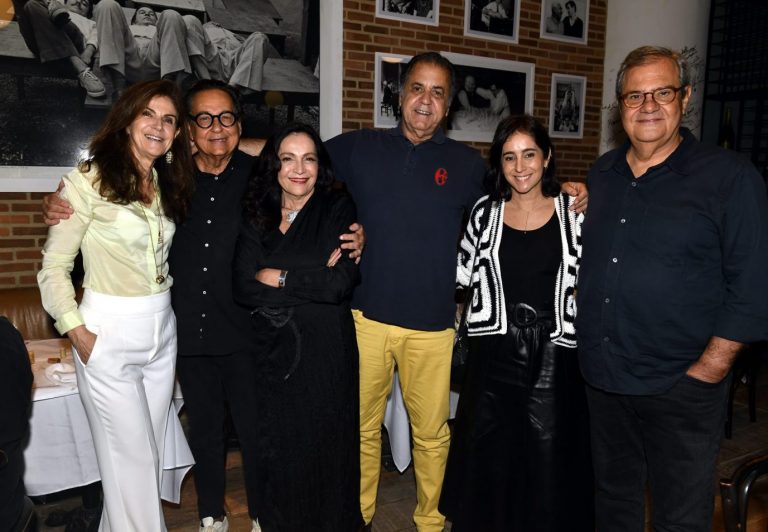 _DSC4046 Lenise Figueiredo , Nestor Rocha , Liliana Rodrigues , Catito Peres , Antonia Leite Barbosa e Luiz Oscar Niemeyer - NOV 2024 - CG