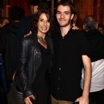 Emmanuelle Boudier e seu filho Roman Boudier